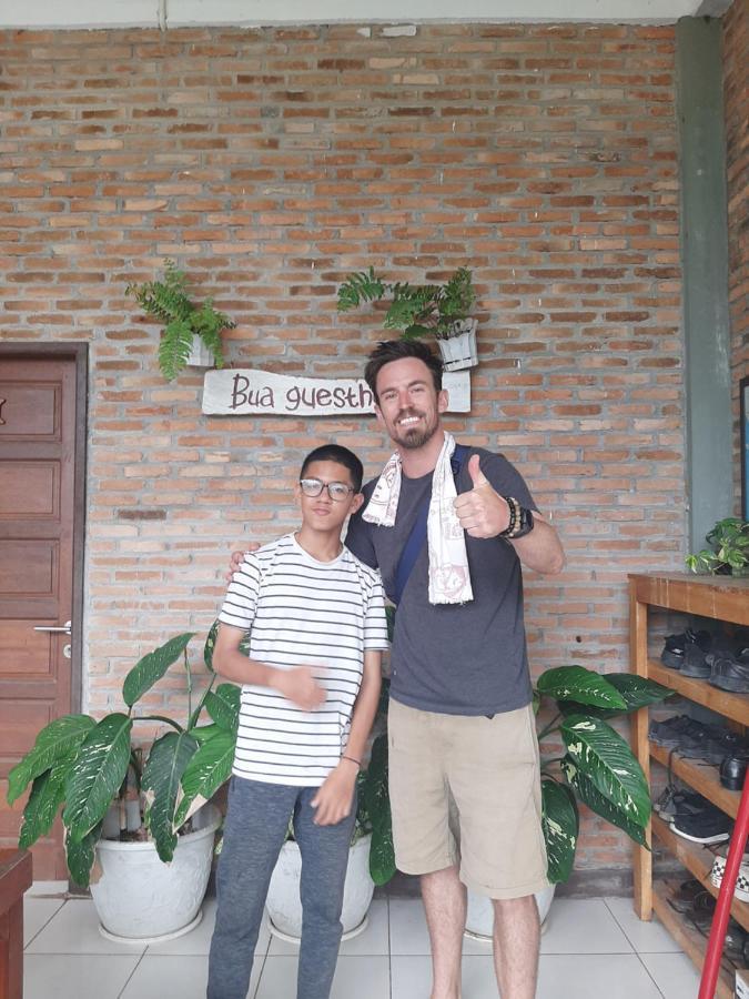 Bua Guest House Medan Kültér fotó