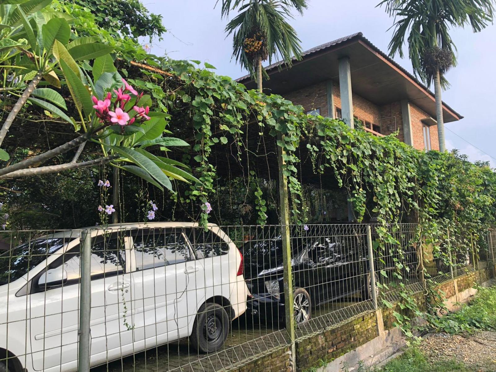 Bua Guest House Medan Kültér fotó