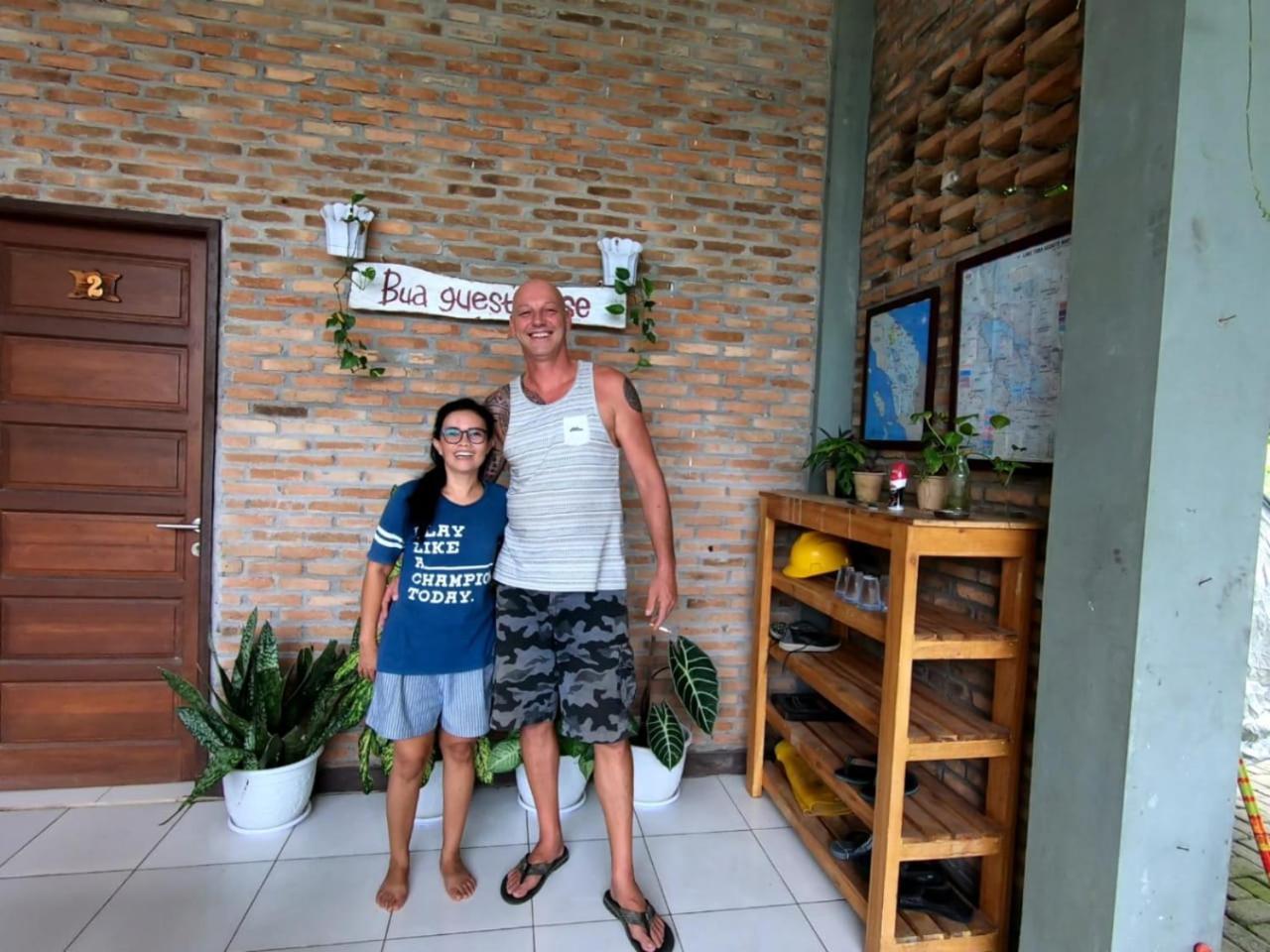 Bua Guest House Medan Kültér fotó