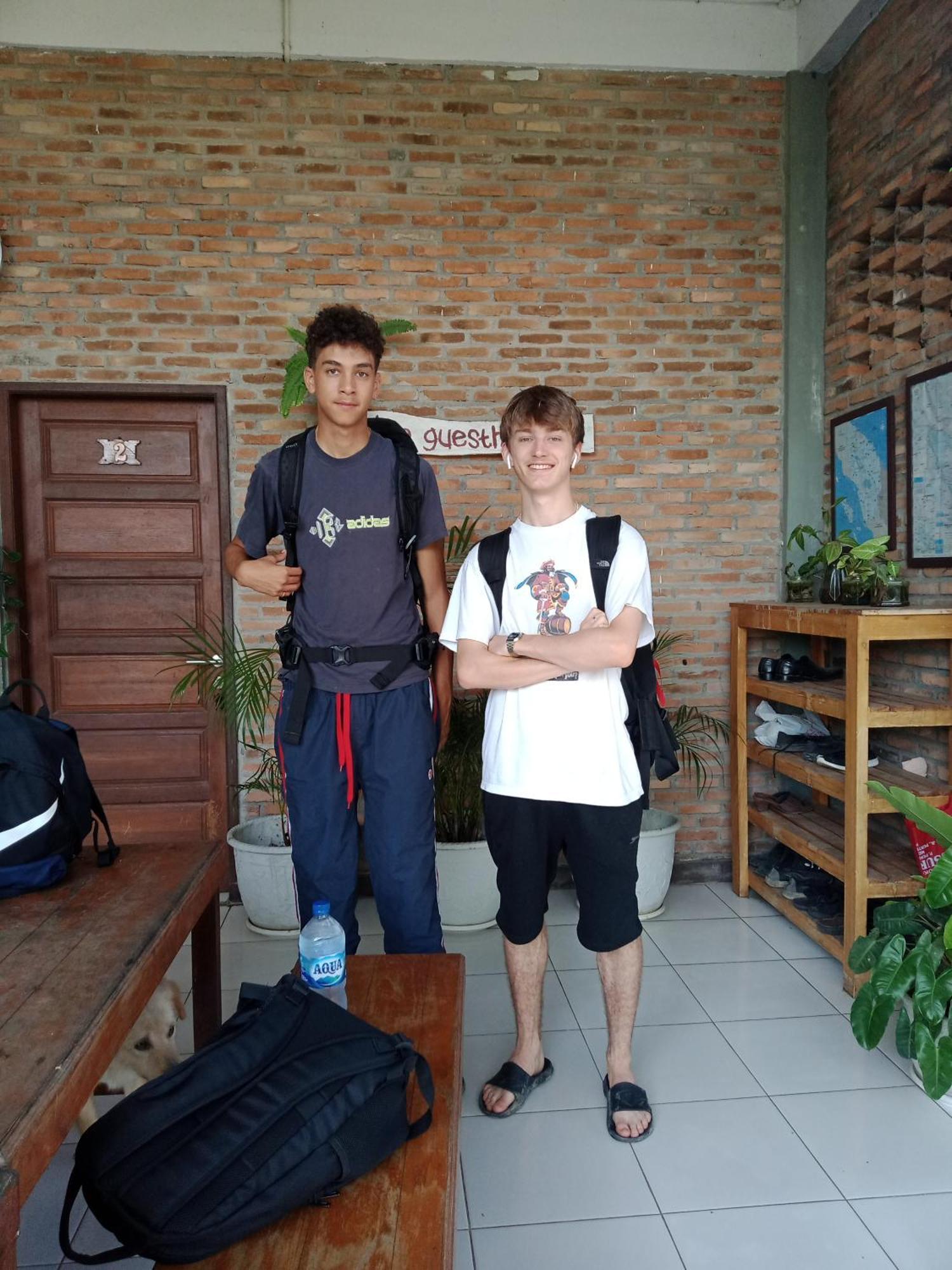 Bua Guest House Medan Kültér fotó