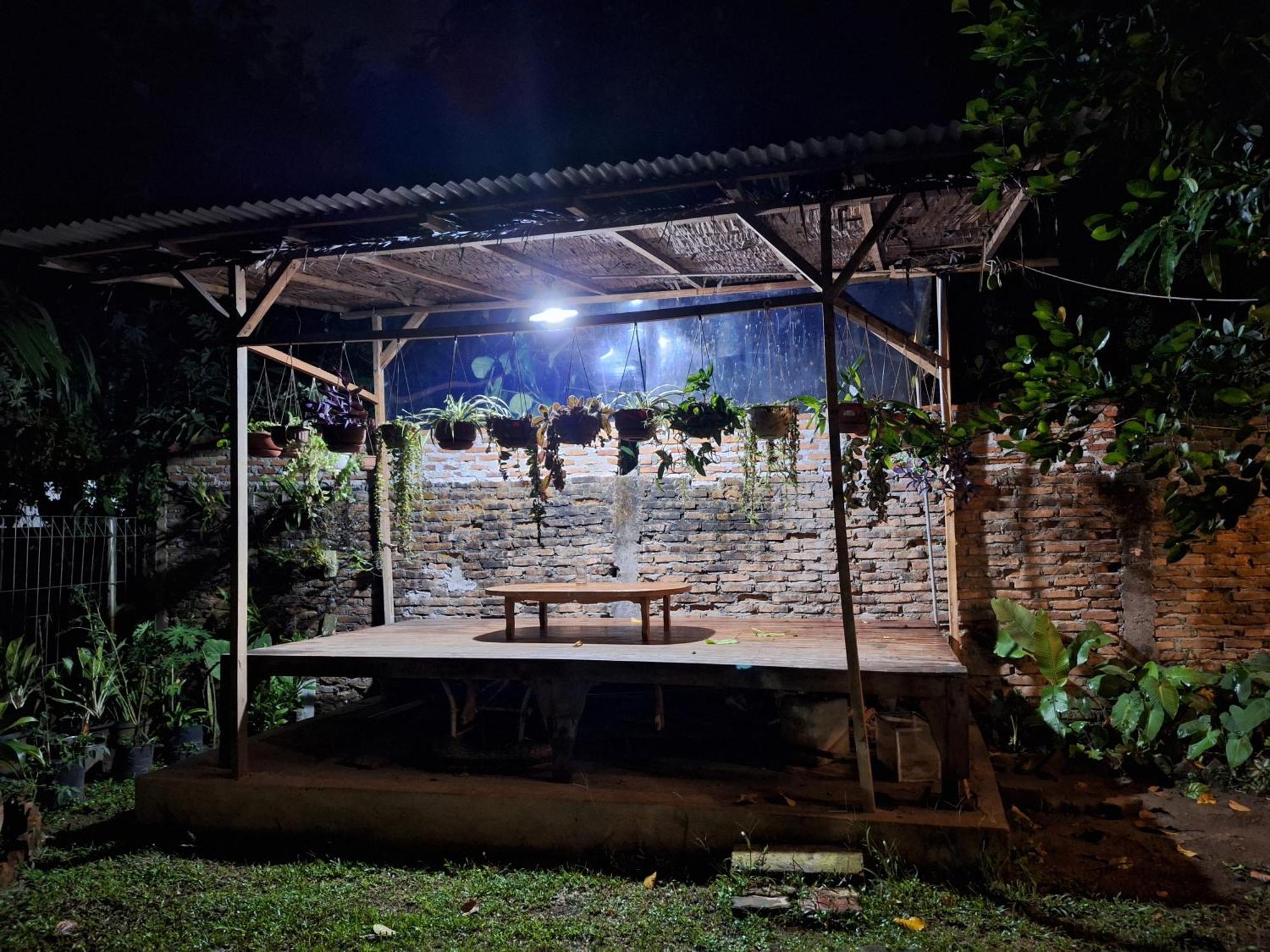 Bua Guest House Medan Kültér fotó